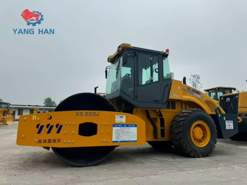 Durable High Cost Performance Used XCMG Road Roller Construction Equipment for Sale